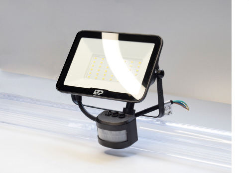 Противоударное стекло со степенью механической защиты IK06